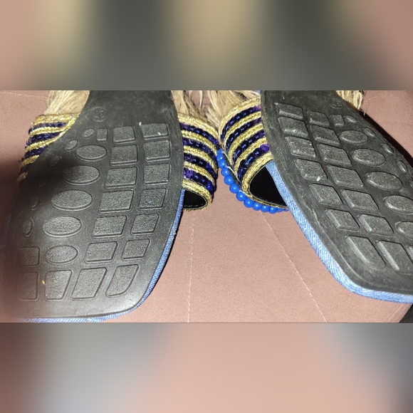 Slippers - Picture 2 of 2